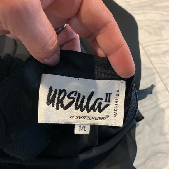 Vintage 80’s URSULA of Switzerland made in the USA black midi, sheer sleeves LG - Picture 6 of 12